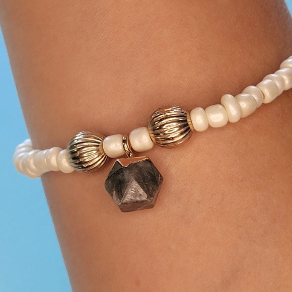 🤍3/$30 Smoky Quatrz Stone Handmade Bracelet - Picture 5 of 8